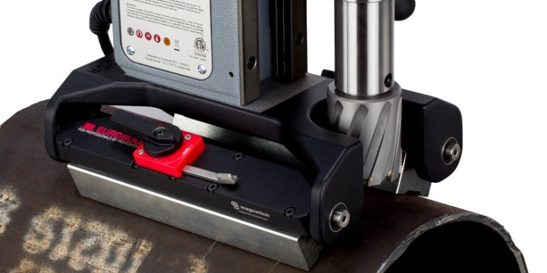 Przylegająca stopa magnetyczna w wiertarce Euroboor TUBE.55S/T