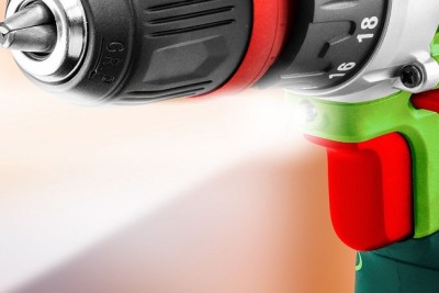 Wiertarko-wkrętarka z podświetleniem LED VERTO 50G273