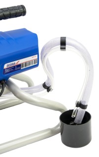 Agregat malarski hydrodynamiczny DEDRA DED7421 - zbliżenie na wężyk