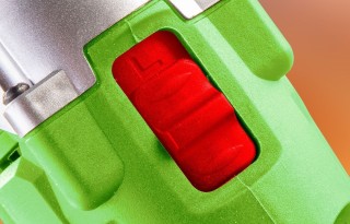 Wiertarko-wkrętarka akumulatorowa VERTO 50G273 - zmiana prędkości obrotowej